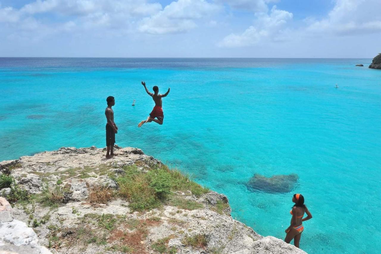 Las Olas Beach House Westpunt Bagian luar foto